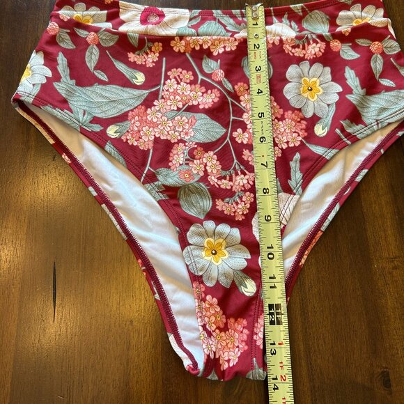 NWT Cupshe High-Waist Bikini Bottom Red Floral Size Large - Picture 8 of 8